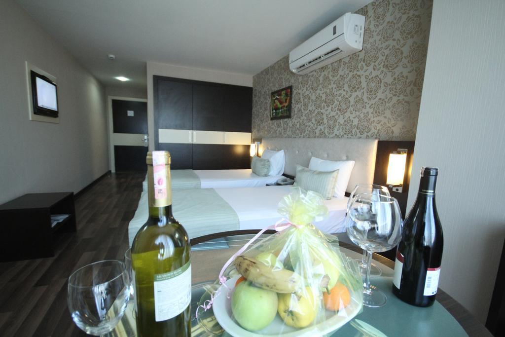 Palmcity Hotel Akhisar Exterior photo