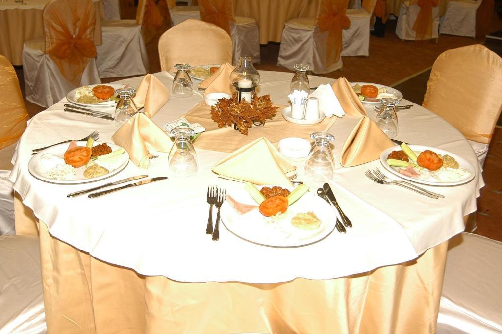 Palmcity Hotel Akhisar Exterior photo
